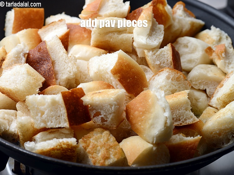 Step 6 – Add the pav pieces.