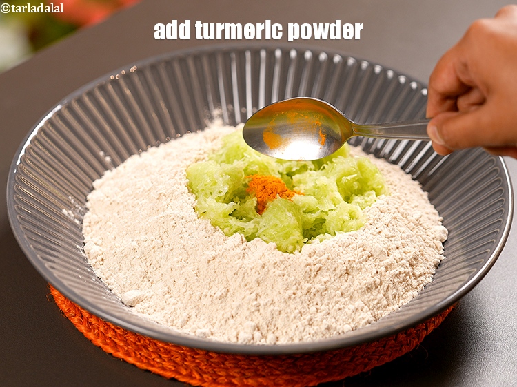 Step 5 – Add 1/4 tsp turmeric powder (haldi).