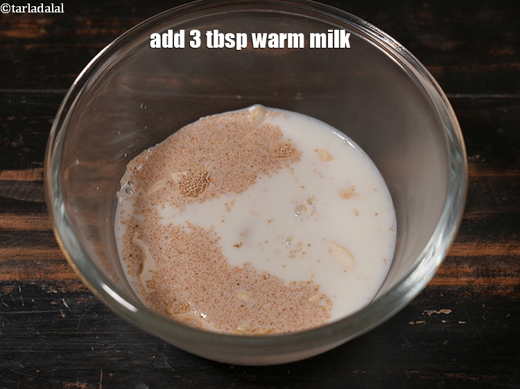 Step 5 – Pour the warm milk.