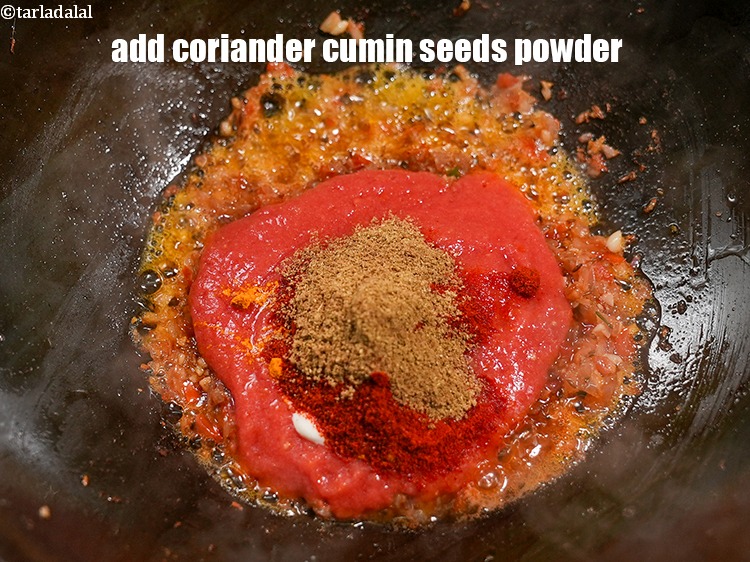 Step 33 – <p>Add 1 tsp coriander cumin seeds powder.</p>
