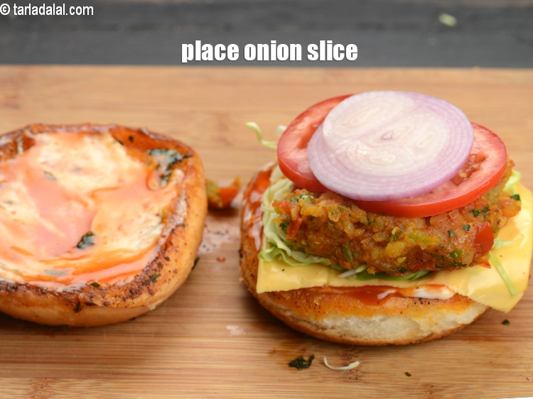 Step 32 – Place 1 onion slice.&nbsp;