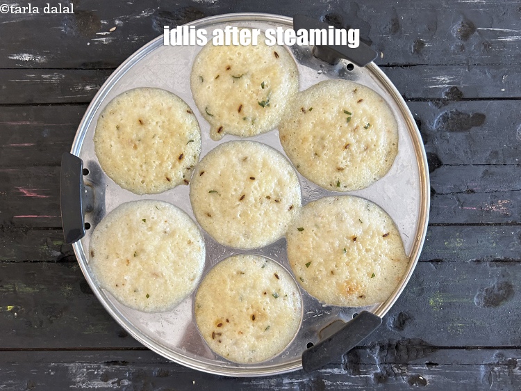 Step 33 – <p>Idlis after steaming.&nbsp;</p>
