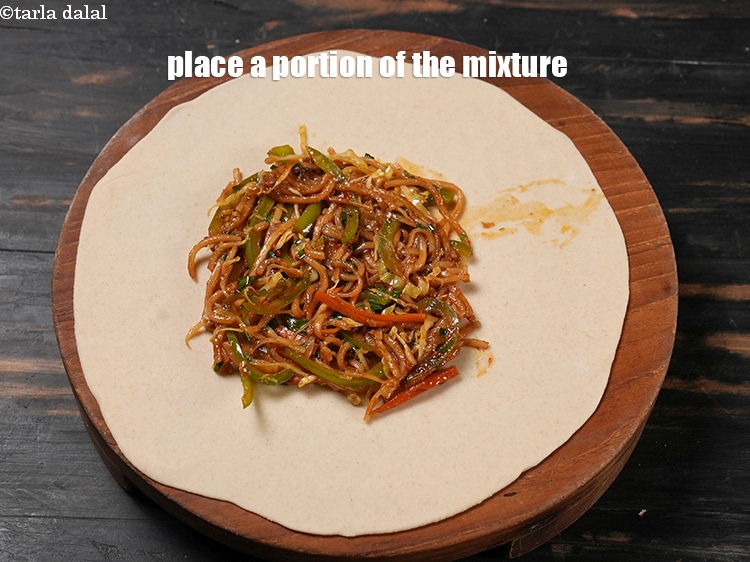 Step 33 – Place a portion of the mixture in the centre.