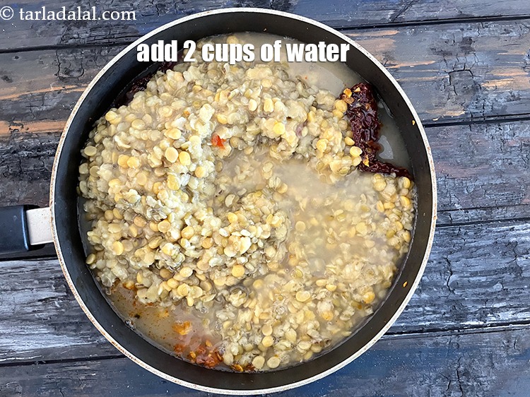 Step 33 – Add <strong>2&nbsp;cups </strong>of water.