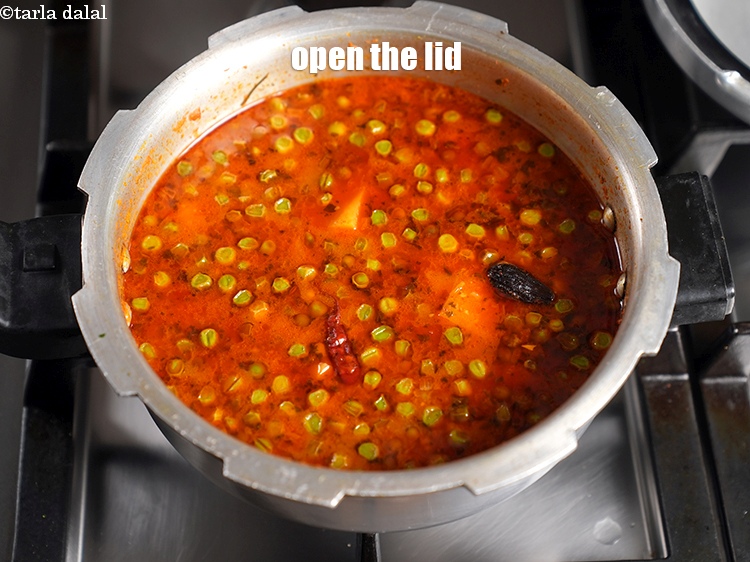 Step 34 – Allow the steam to escape and then open the lid.
