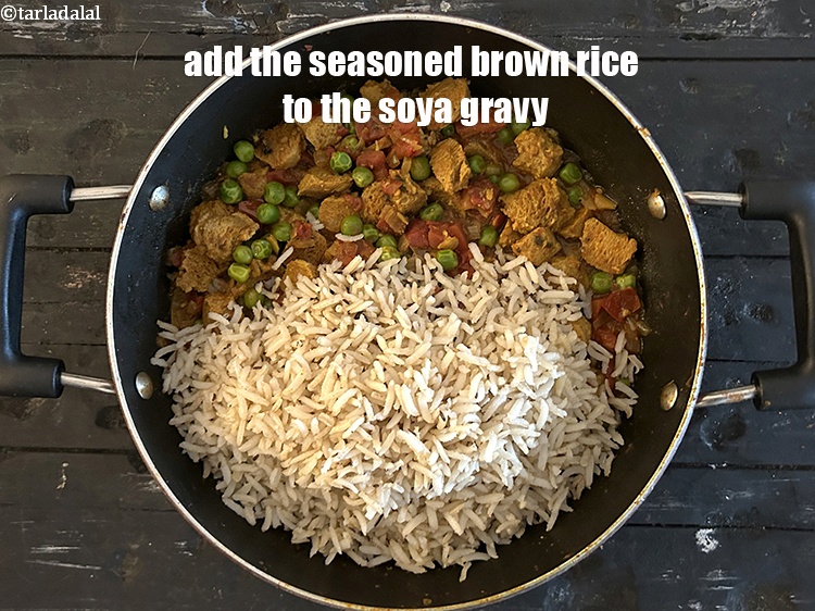 Step 40 – <meta charset="UTF-8" /> To make <strong>soya pulao | soya vegetable rice | soya chunks pulao …