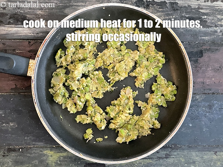 Step 34 – Cook on a medium flame for 1 to 2 minutes, while stirring occasionally.