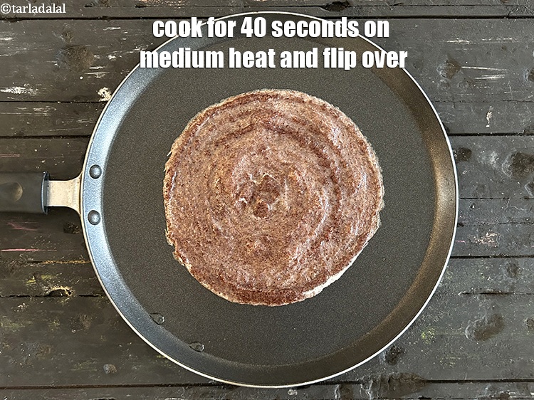 Step 35 – Cook for 40 seconds on medium heat and flip over.&nbsp;