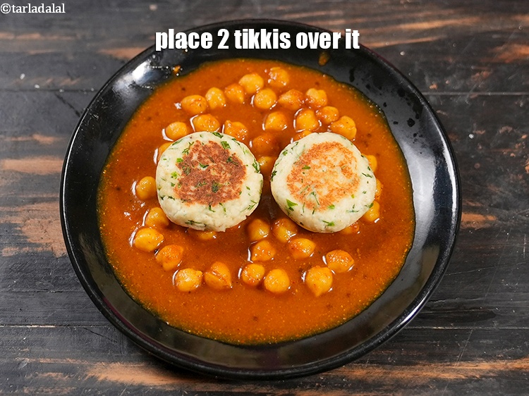 Step 34 – Place 2 tikkis over it.