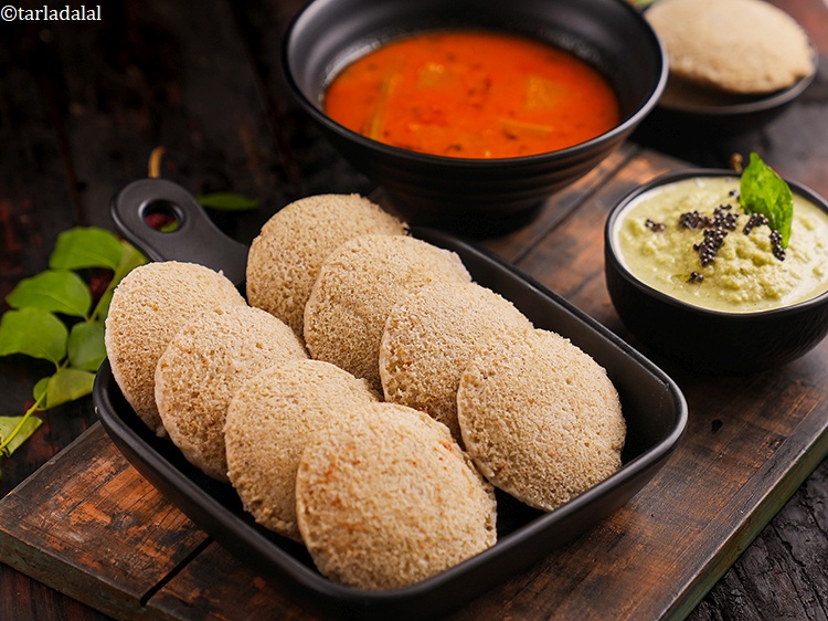 स्टेप 34 – नारियल की चटनी और सांभर के साथ <strong>मुलायम चावल और …