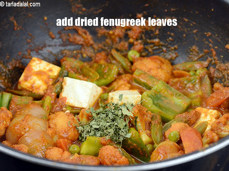 Step 37 – Switch off the flame, add 1 tsp <a href="https://www.tarladalal.com/glossary-dried-fenugreek-leaves-kasuri-methi-374i">dried fenugreek leaves (kasuri methi)</a>.