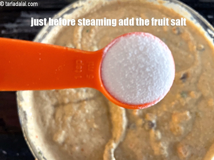 Step 36 – Just before steaming, add&nbsp;<meta charset="UTF-8" />1 1/2 tsp&nbsp;<a href="glossary-fruit-salt-420i">fruit salt</a>.