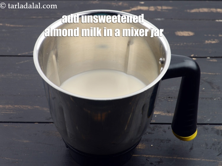 स्टेप 37 – एक मिक्सर जार में 1 कप बिना चीनी वाला बादाम …