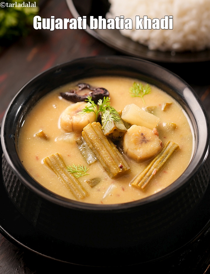 स्टेप 38 – धनिये से सजाएं&nbsp;और&nbsp;&nbsp;<strong>भाटीया कड़ी रेसिपी&nbsp;|&nbsp;गुजराती भाटीया कड़ी&nbsp;|&nbsp;मीठी और खट्टी गुजराती …