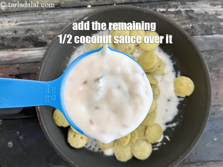 Step 39 – Add&nbsp;<meta charset="UTF-8" />the remaining coconut sauce over it.