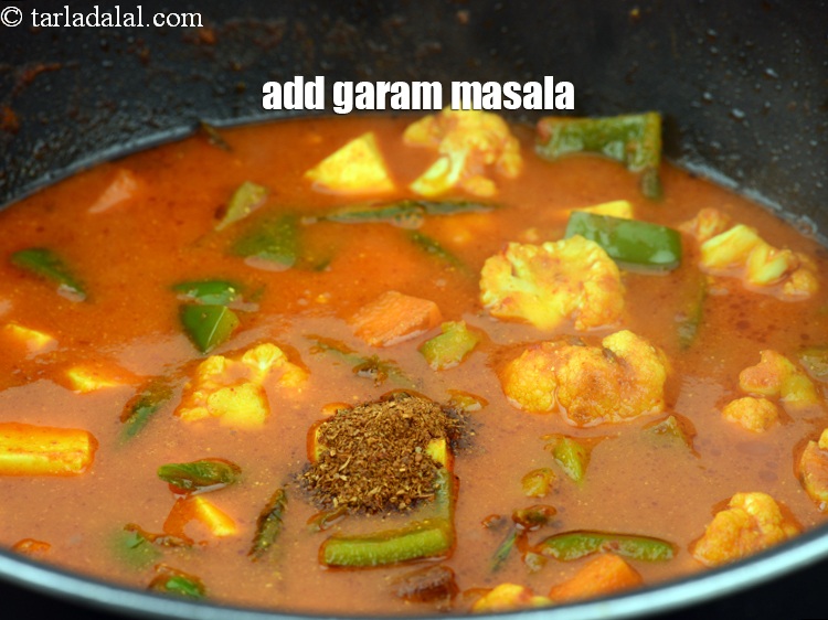 Step 39 – Add &frac14; tsp <a href="https://www.tarladalal.com/glossary-garam-masala-296i">garam masala</a>.