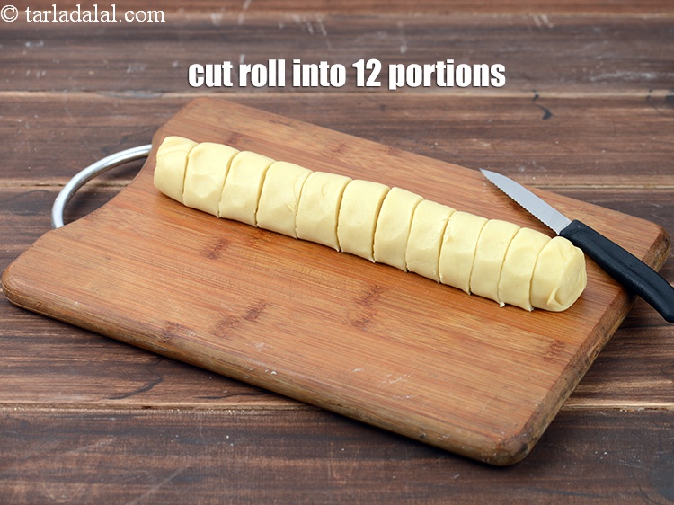 Step 41 – Cut the roll into 12 equal portions.