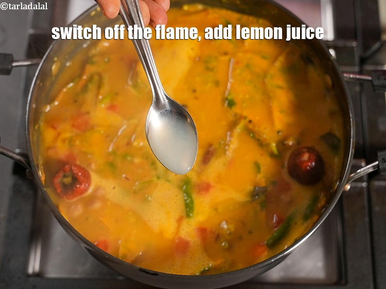 Step 40 – Switch off the flame, add 1 tsp <a href="https://www.tarladalal.com/glossary-lemon-juice-numbi-ka-ras-nimbu-ka-juice-471i">lemon juice</a>.