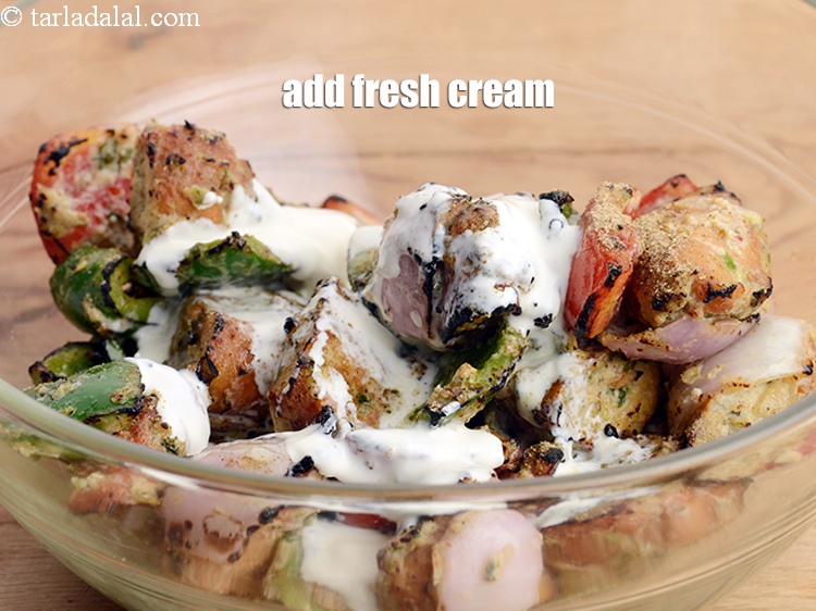 Step 45 – Add 2 tbsp <a href="https://www.tarladalal.com/glossary-fresh-cream-1877i">fresh cream</a>.