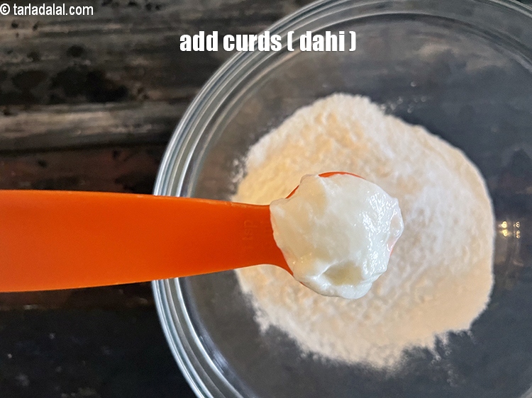 Step 8 – Add 2&nbsp;tsp&nbsp;<a href="glossary-curd-dahi-yogurt-yoghurt-383i">curds (dahi)</a>.