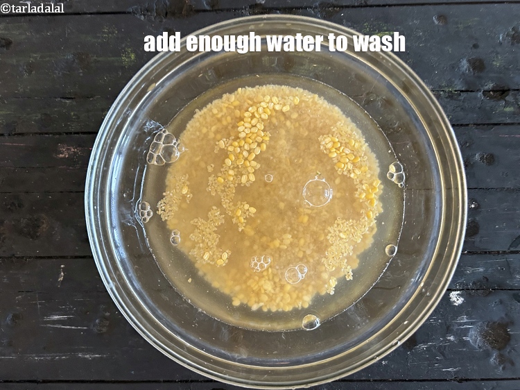 Step 7 – <p>Add enough water to wash.</p>