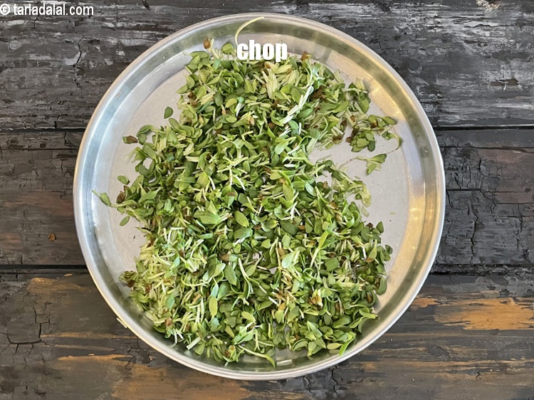 Step 5 – Chop the baby methi.