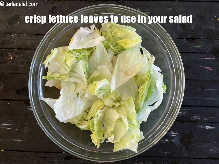 Step 6 – Crsip lettuce leaves to use in your salad.
