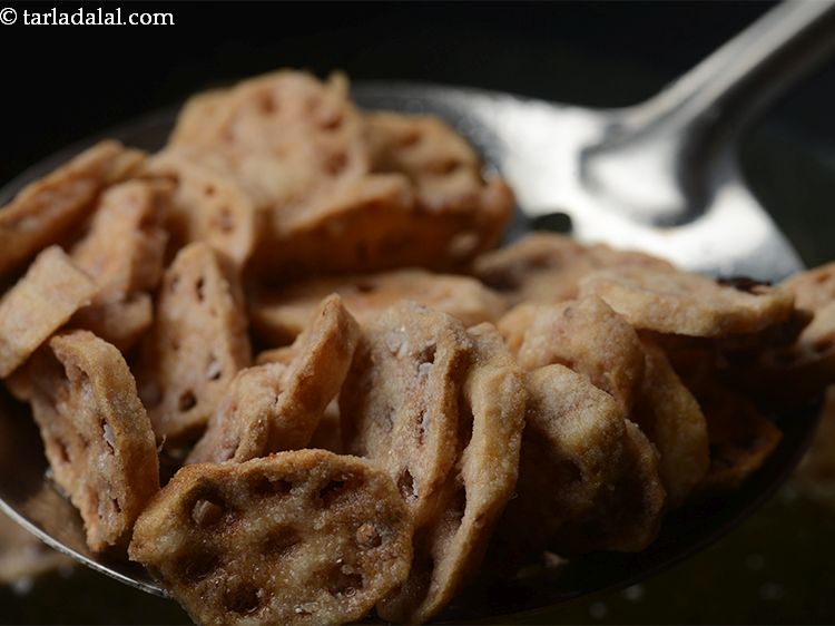 Step 29 – Deep fry them batch wise on medium flame so they get cooked properly.