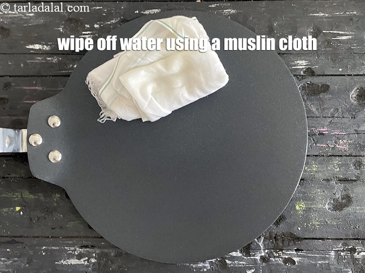 Step 67 – <meta charset="UTF-8" /> Wipe&nbsp;off water gently using a muslin cloth.&nbsp;