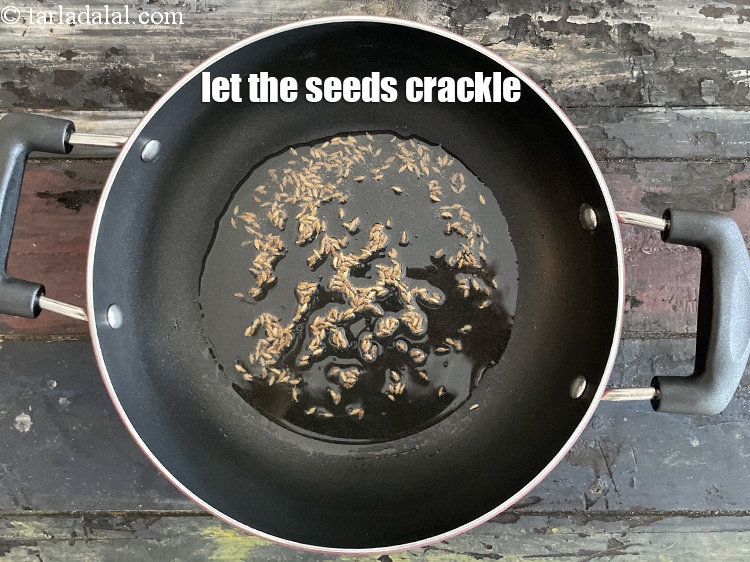 Step 6 – Let&nbsp;the seeds crackle.