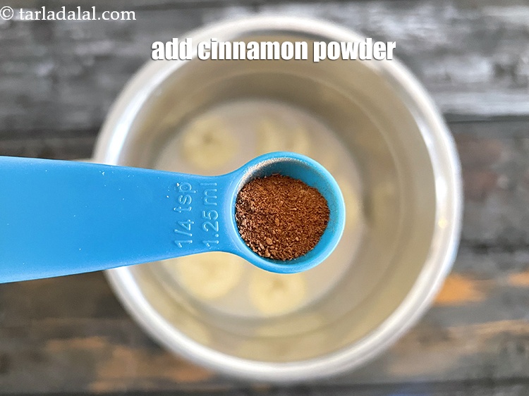 Step 7 – Add 2 pinches cinnamon powder.