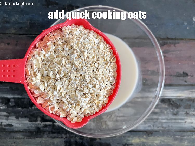Step 11 – Add&nbsp;<meta charset="UTF-8" />1 cup&nbsp;<a href="glossary-quick-cooking-rolled-oats-rolled-oats-547i">quick cooking rolled oats</a>.