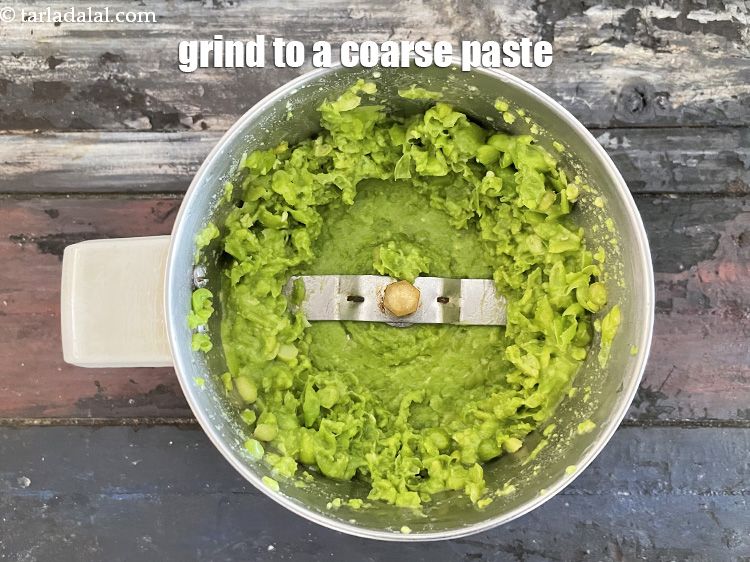 Step 5 – Grind to a coarse paste.