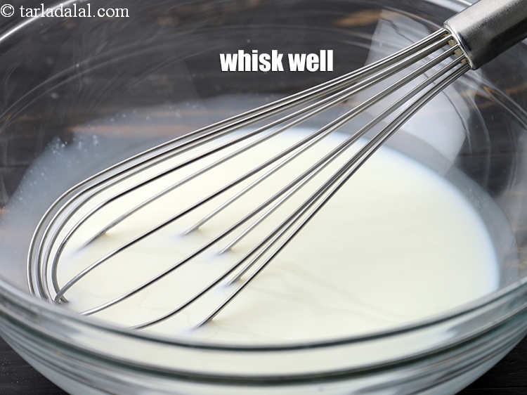 स्टेप 5 – अच्छी तरह फेंटें।