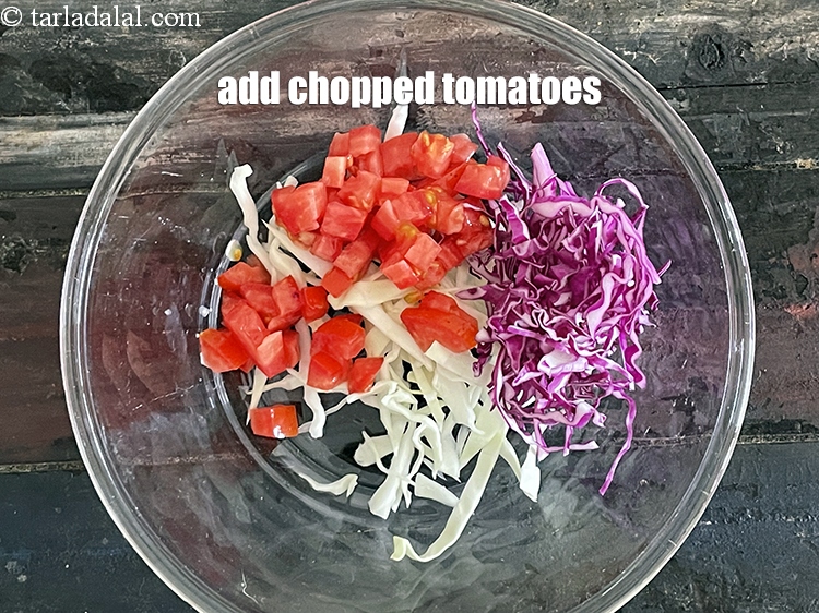 Step 6 – Add&nbsp;<meta charset="UTF-8" />1/4 cup&nbsp;<a href="glossary-chopped-tomatoes-779i">chopped tomatoes</a>.