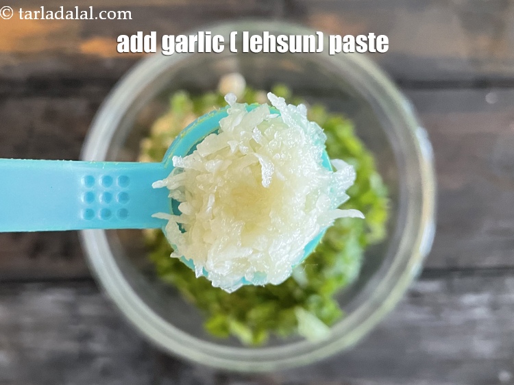 Step 7 – Add&nbsp;<meta charset="UTF-8" />1/2 tsp&nbsp;<a href="glossary-garlic-paste-lehsun-ki-paste-lahsun-ki-paste-350i">garlic (lehsun) paste</a>.