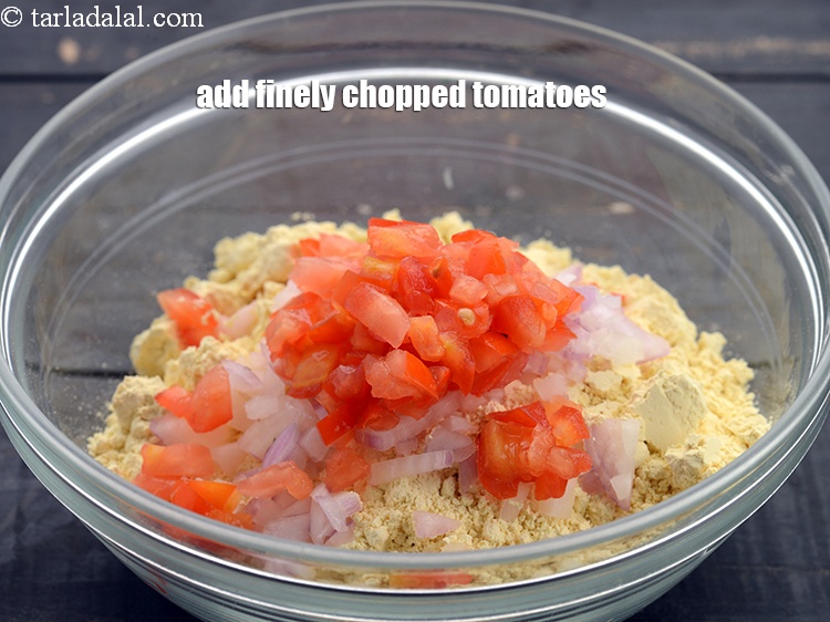 Step 5 – Add 2 tbsp&nbsp;finely&nbsp;<a href="https://www.tarladalal.com/glossary-chopped-tomatoes-779i">chopped tomatoes</a>.
