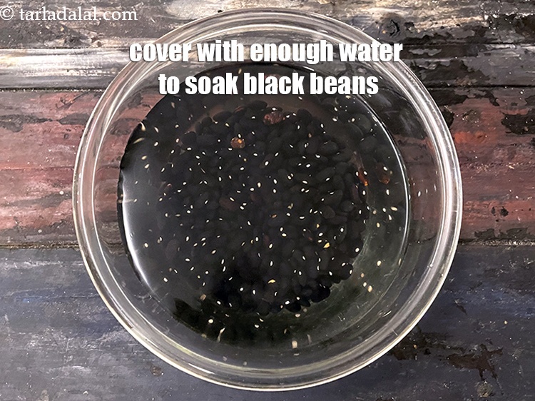 Step 5 – Add enough water to soak the black beans.&nbsp;