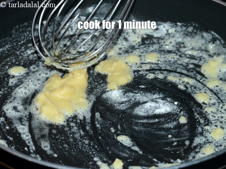 Step 5 – Cook on a medium flame for 1 minute, while stirring continuously.