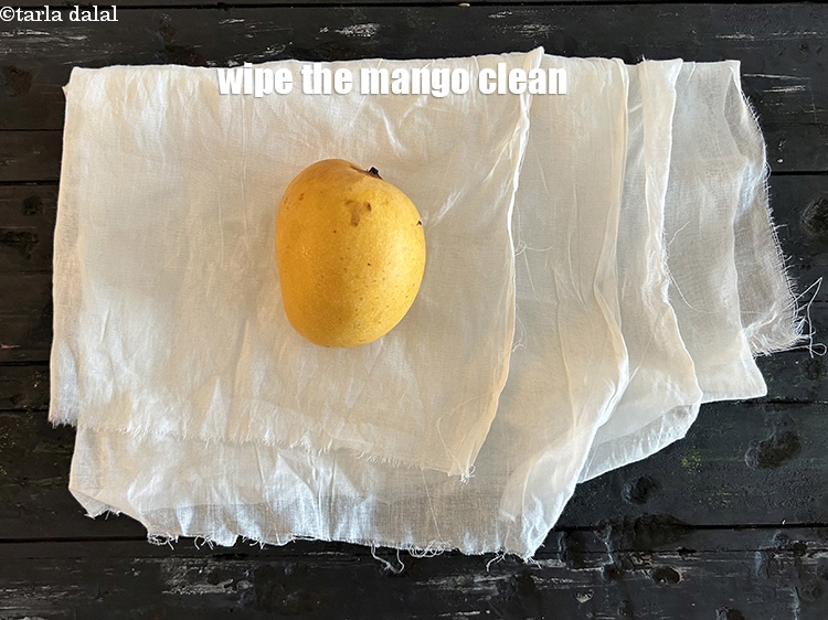 Step 12 – Wipe it with a clean kitchen towel.