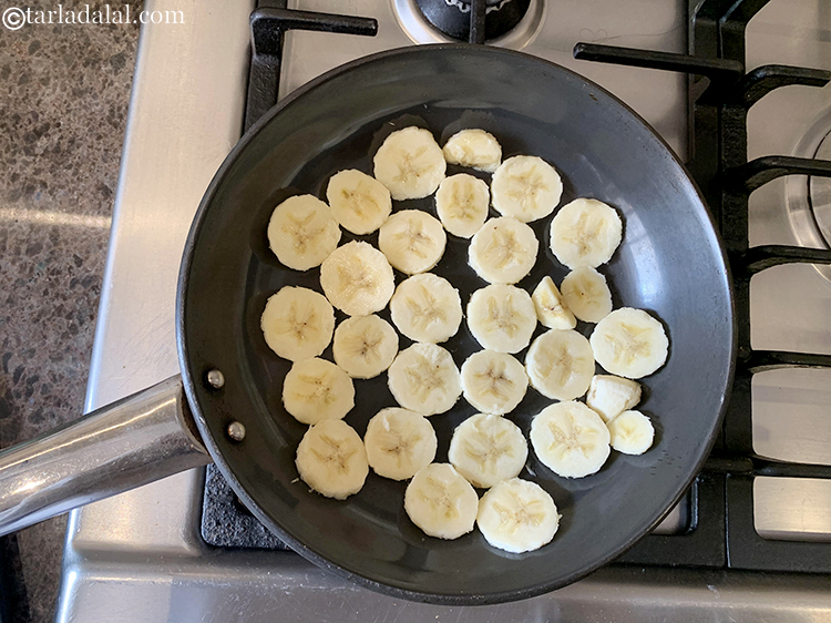Step 4 – Place the banana slices on a pan. Put the heat on medium and let the …