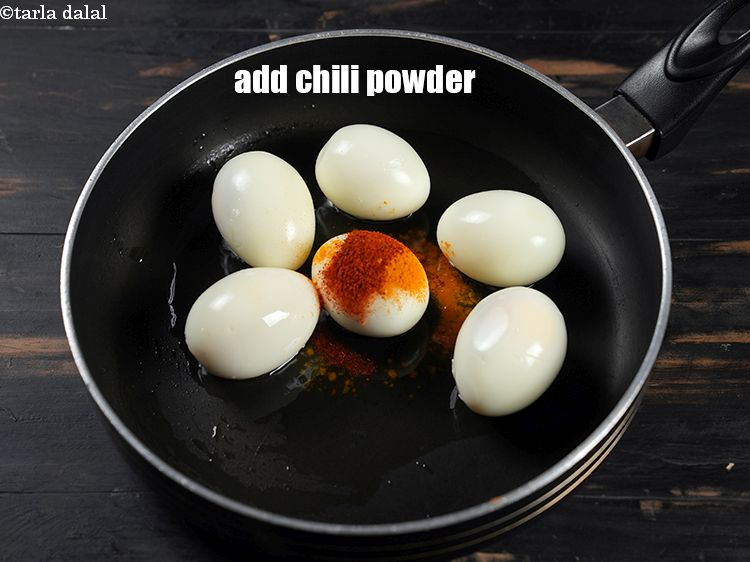 Step 6 – Add &frac14; tsp chili powder.