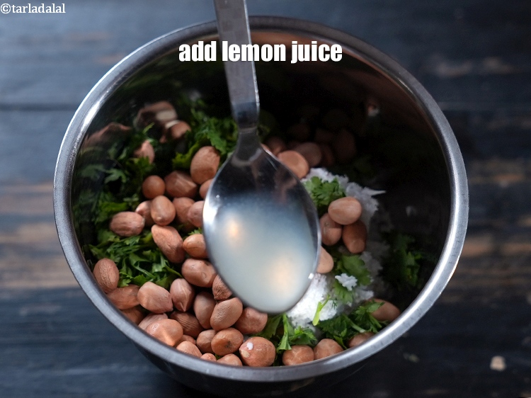 Step 6 – Add 1 tsp <a href="https://www.tarladalal.com/glossary-lemon-juice-numbi-ka-ras-nimbu-ka-juice-471i">lemon juice</a>.