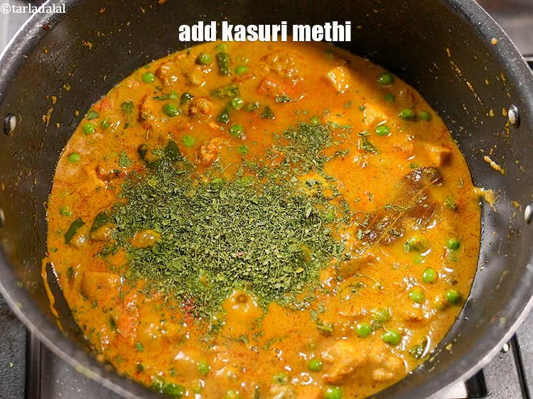 Step 44 – Add 1 tbsp&nbsp;<a href="https://www.tarladalal.com/glossary-dried-fenugreek-leaves-kasuri-methi-374i">dried fenugreek leaves (kasuri methi)</a>.