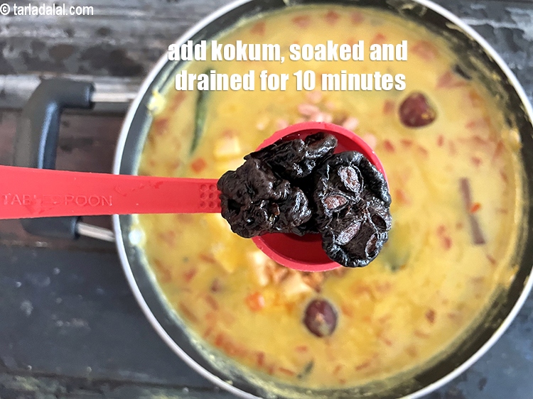 Step 43 – Add 4 to 5 <a href="https://www.tarladalal.com/glossary-kokum-dried-kokum-dry-kokum-352i"><strong>kokum</strong></a> , soaked for 10 minutes and drained.
