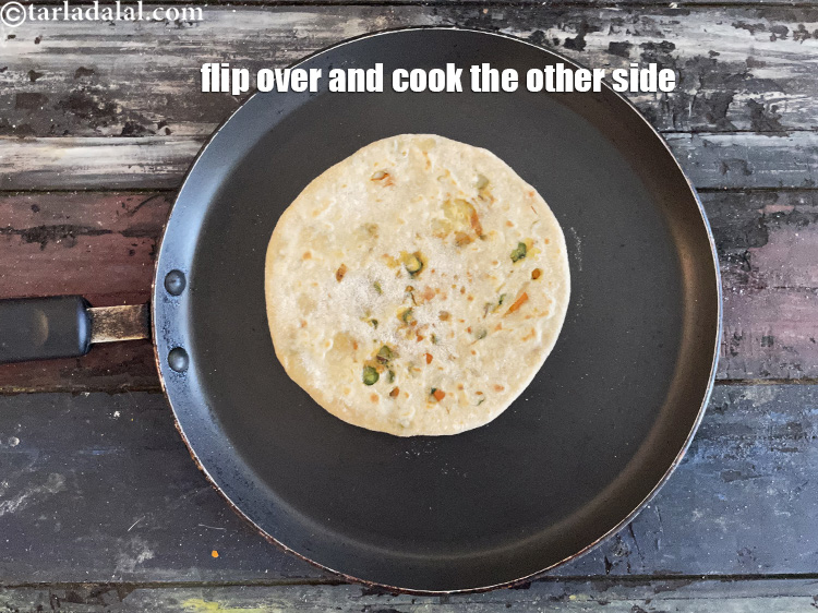 Step 41 – <meta charset="UTF-8" /> Flip over and cook the other side for 45 seconds.