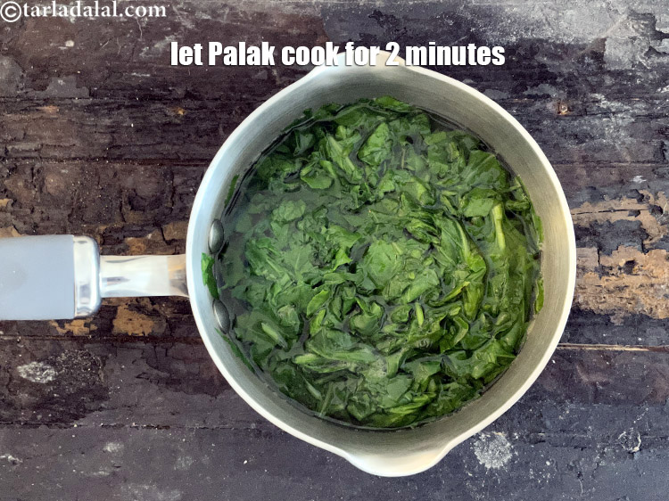 Step 13 – Let the palak cook for 2 minutes.