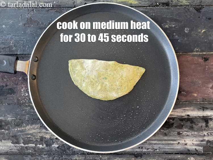 Step 44 – <meta charset="UTF-8" />Cook on medium heat for 30 to 45 seconds.&nbsp;