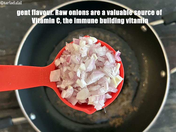 Step 11 – Add&nbsp;<meta charset="UTF-8" />1/4 cup&nbsp;<a href="glossary-chopped-onions-722i">chopped onions</a>.&nbsp;Onions have a strong, pungent flavor that compliments well with …