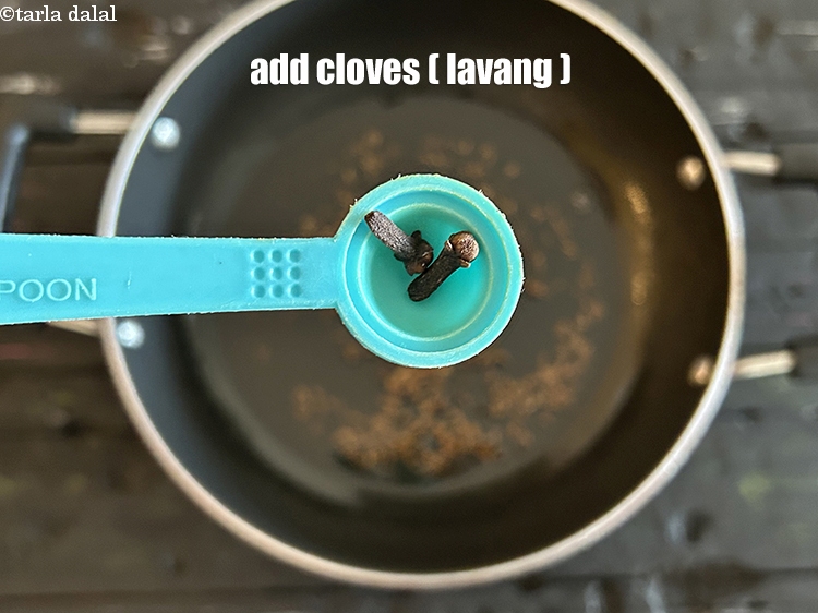 Step 13 – Add&nbsp;<meta charset="UTF-8" />2&nbsp;<a href="glossary-cloves-laung-lavang-322i">cloves (laung / lavang)</a>.